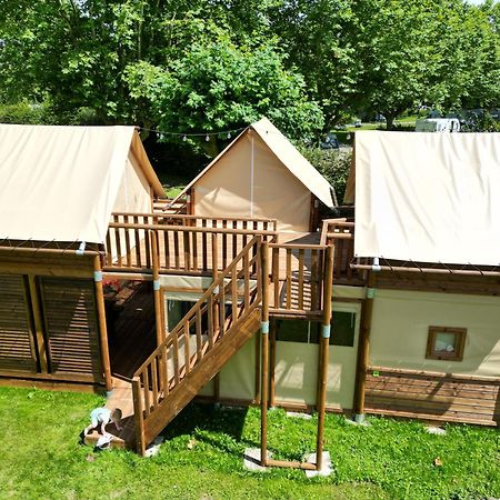 Camping De Thoissey *** Eksteriør bilde