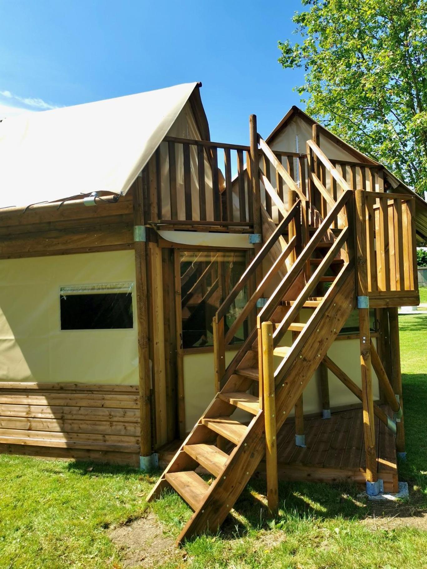 Camping De Thoissey *** Eksteriør bilde