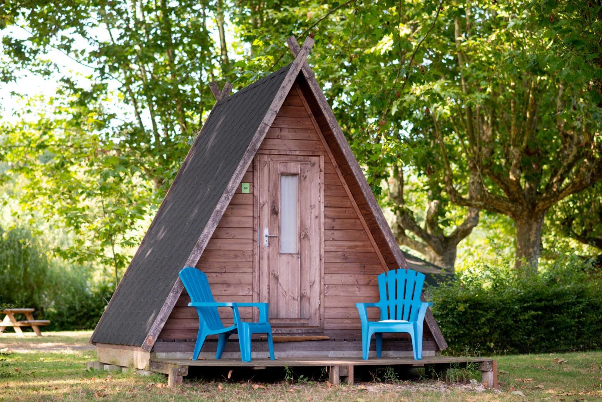 Camping De Thoissey *** Eksteriør bilde