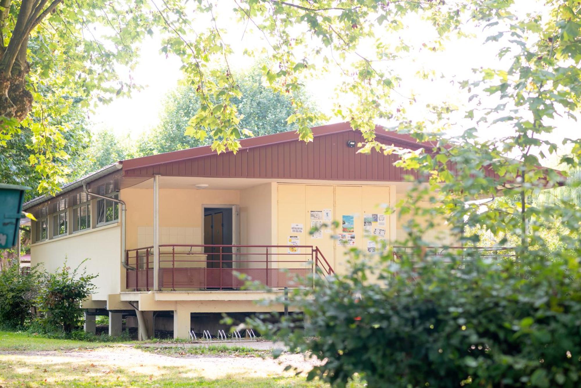 Camping De Thoissey *** Eksteriør bilde
